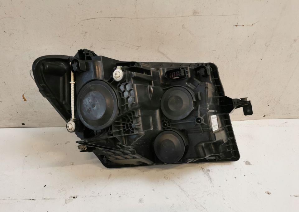 LAMPA MAN TGE VW CRAFTER ORYGINAŁ LEWA - Feu avant pour Camion: photos 3 LAMPA MAN TGE VW CRAFTER ORYGINAŁ LEWA - Feu avant pour Camion: photos 3