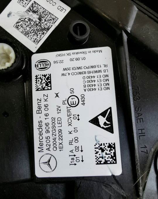 LAMPA PRZÓD MERCEDES C KLASA A 205 9061606 LIFT - Feu avant: photos 5 LAMPA PRZÓD MERCEDES C KLASA A 205 9061606 LIFT - Feu avant: photos 5