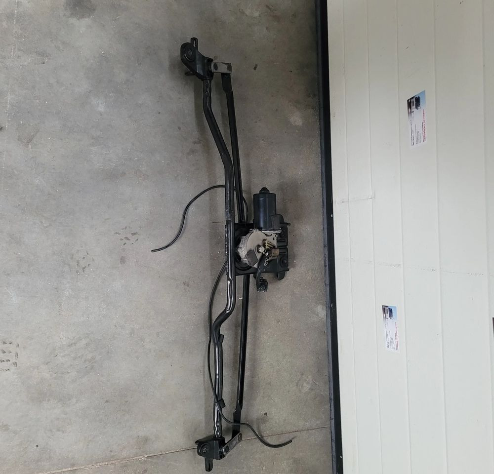 MECHANIZM WYCIERACZEK RENAULT RANGE T GAMA ORYGINAŁ CHWALIM116 - Essuie-glace pour Camion: photos 4 MECHANIZM WYCIERACZEK RENAULT RANGE T GAMA ORYGINAŁ CHWALIM116 - Essuie-glace pour Camion: photos 4