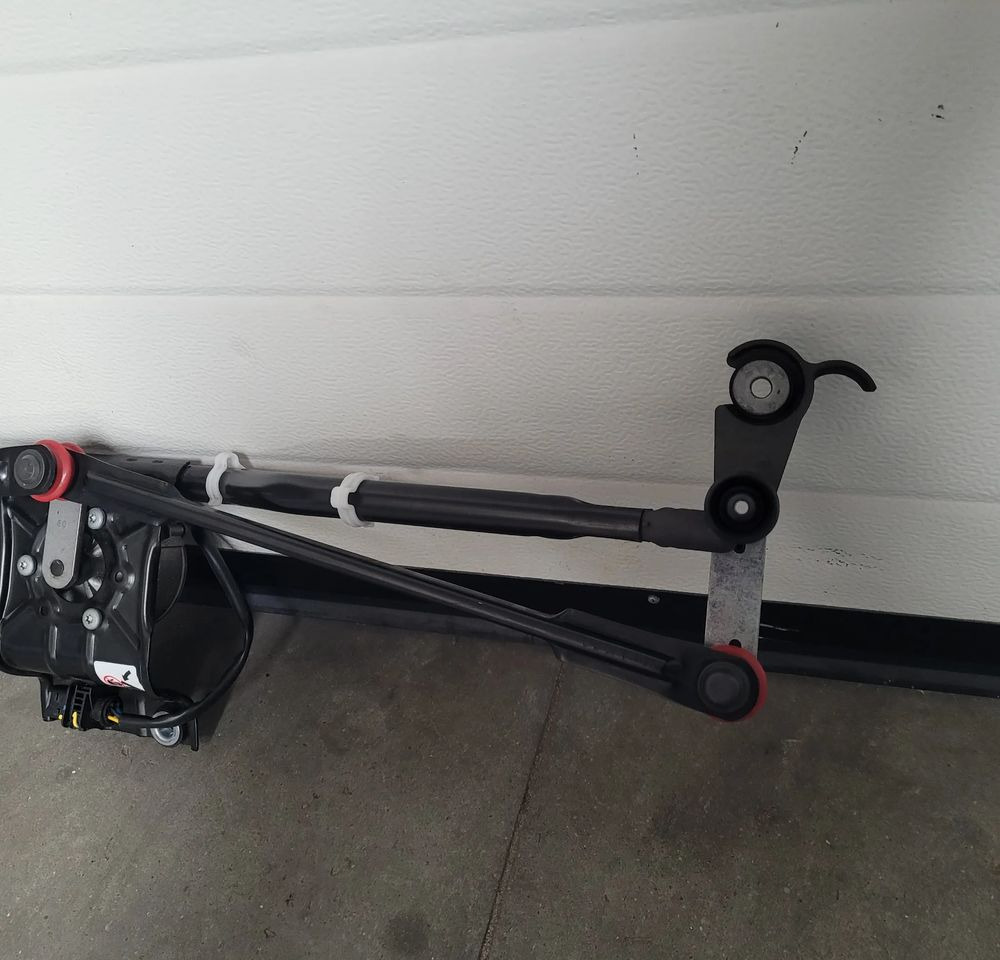 MECHANIZM WYCIERACZEK VOLVO FH4 FH5 ORYGINAŁ NOWY CHWALIM116 - Essuie-glace pour Camion: photos 3 MECHANIZM WYCIERACZEK VOLVO FH4 FH5 ORYGINAŁ NOWY CHWALIM116 - Essuie-glace pour Camion: photos 3