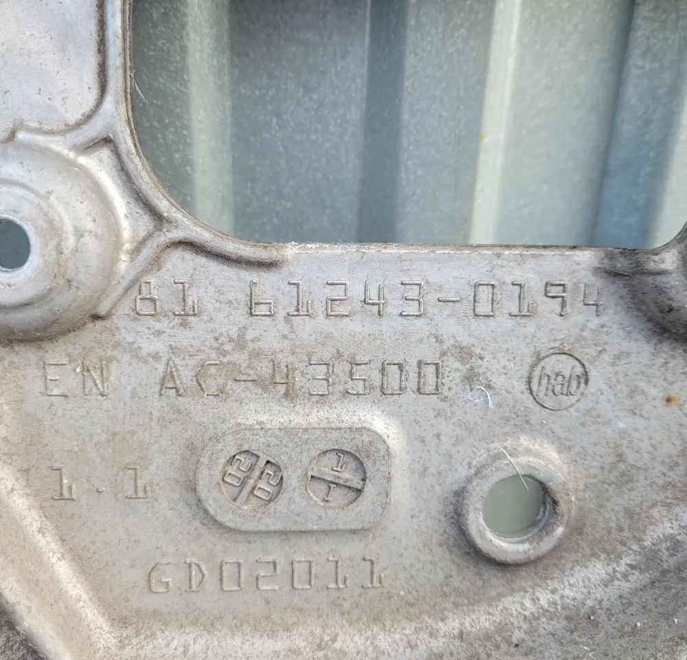 MOCOWANIE BLOTNIKA RH. MAN TGX 3 NM. 81.61243.0194 - Aile pour Camion: photos 3 MOCOWANIE BLOTNIKA RH. MAN TGX 3 NM. 81.61243.0194 - Aile pour Camion: photos 3