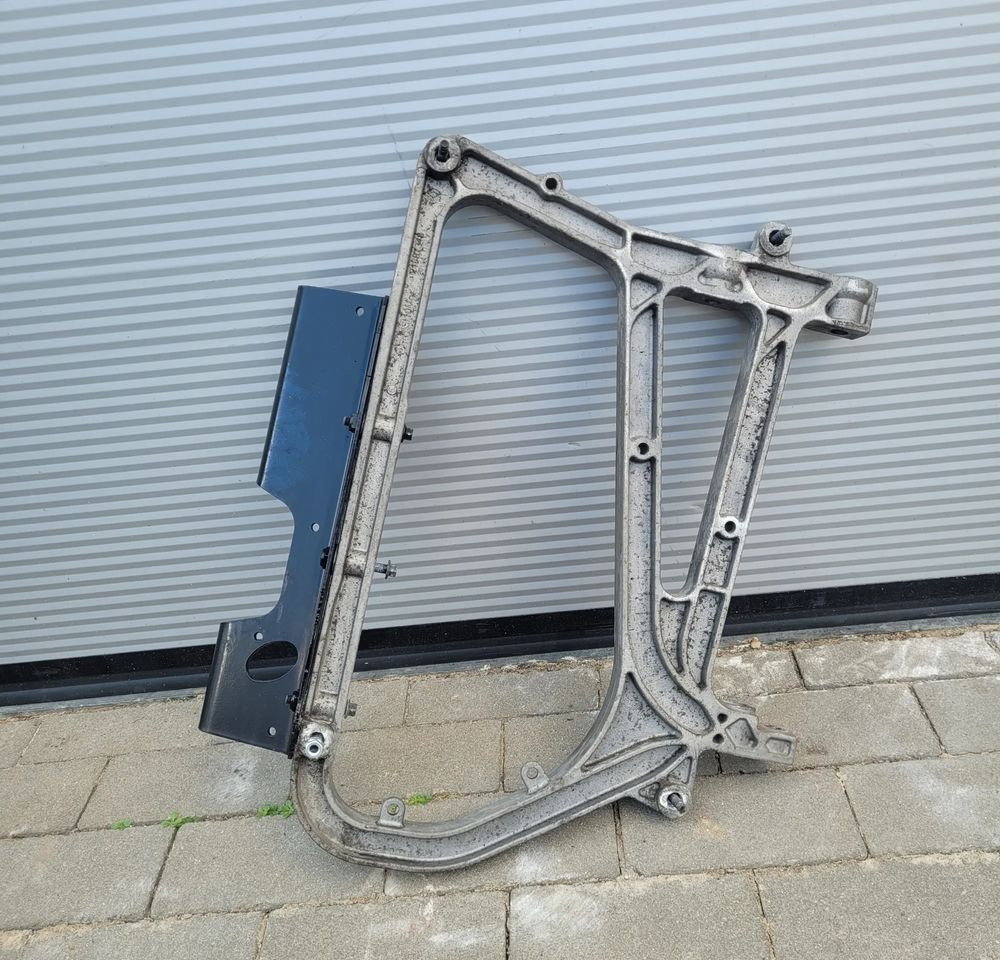 MOCOWANIE BLOTNIKA VOLVO FH4 FH5 21887348 CHWALIM116 - Aile pour Camion: photos 2 MOCOWANIE BLOTNIKA VOLVO FH4 FH5 21887348 CHWALIM116 - Aile pour Camion: photos 2