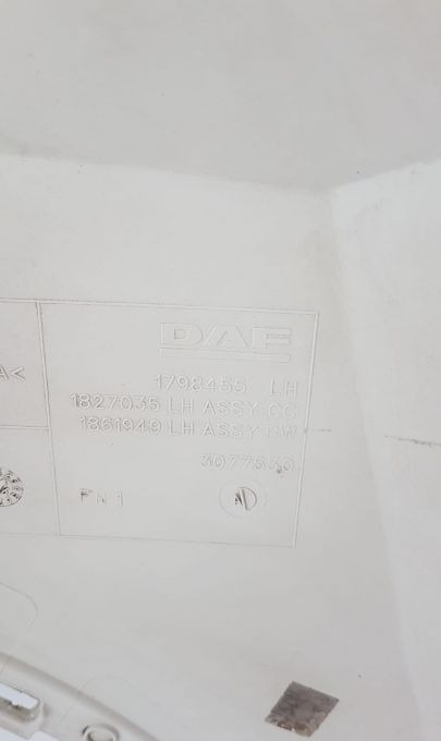 POSZYCIE OKULAR NAROŻNIK DAF XF 106 LH. ORYGINAŁ - Pare-chocs pour Camion: photos 4 POSZYCIE OKULAR NAROŻNIK DAF XF 106 LH. ORYGINAŁ - Pare-chocs pour Camion: photos 4