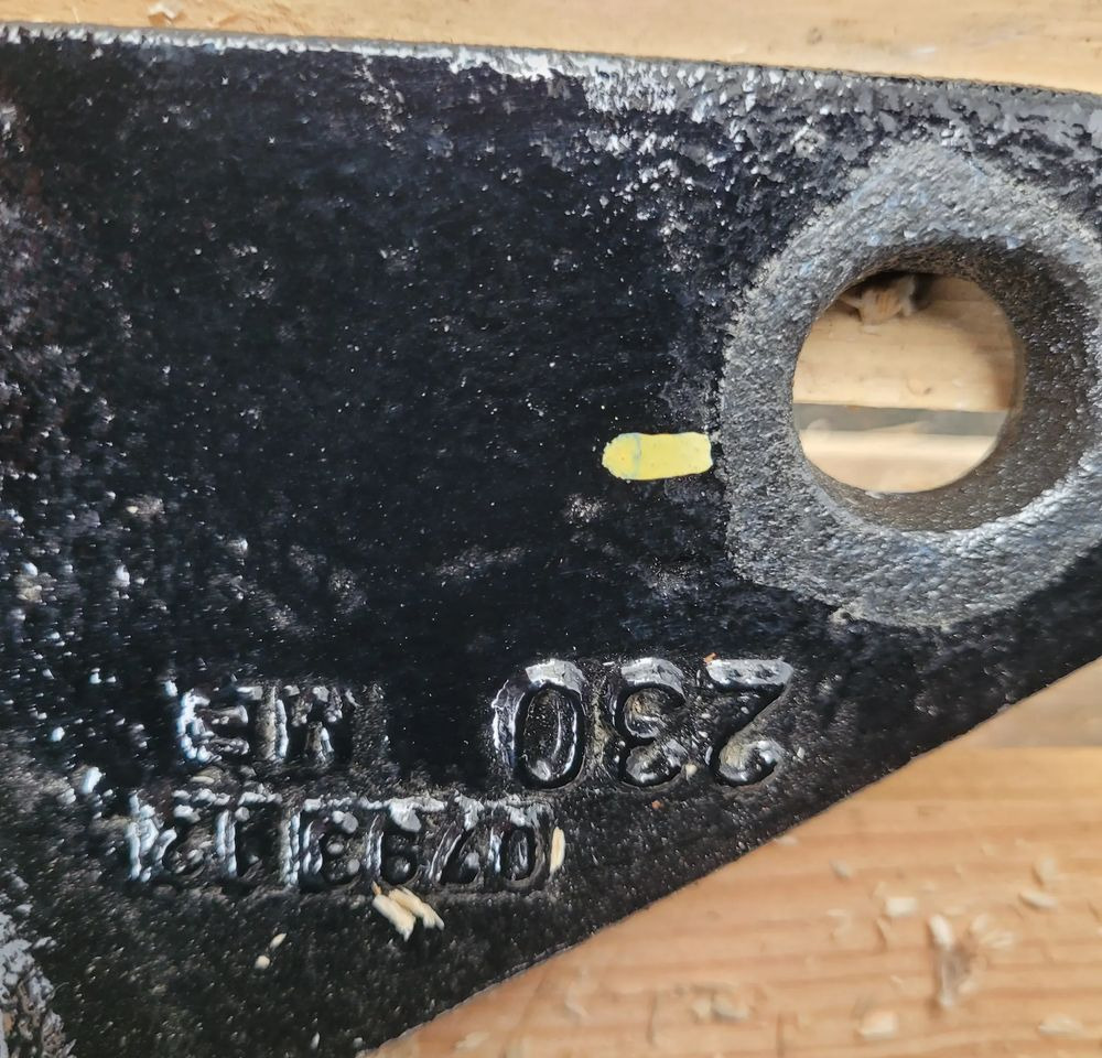 SIODŁO NOWE FONTAINE TYPE 150SP2 230MM.DAF 1740185 CHWALIM116 - Sellette d'attelage pour Camion: photos 4 SIODŁO NOWE FONTAINE TYPE 150SP2 230MM.DAF 1740185 CHWALIM116 - Sellette d'attelage pour Camion: photos 4