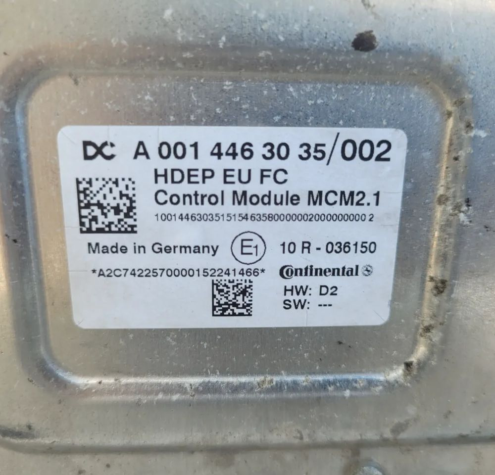 STEROWNIK MCM 2.1 MERCEDES ACTROS A001 446 3035/002 - Bloc de gestion pour Camion: photos 2 STEROWNIK MCM 2.1 MERCEDES ACTROS A001 446 3035/002 - Bloc de gestion pour Camion: photos 2