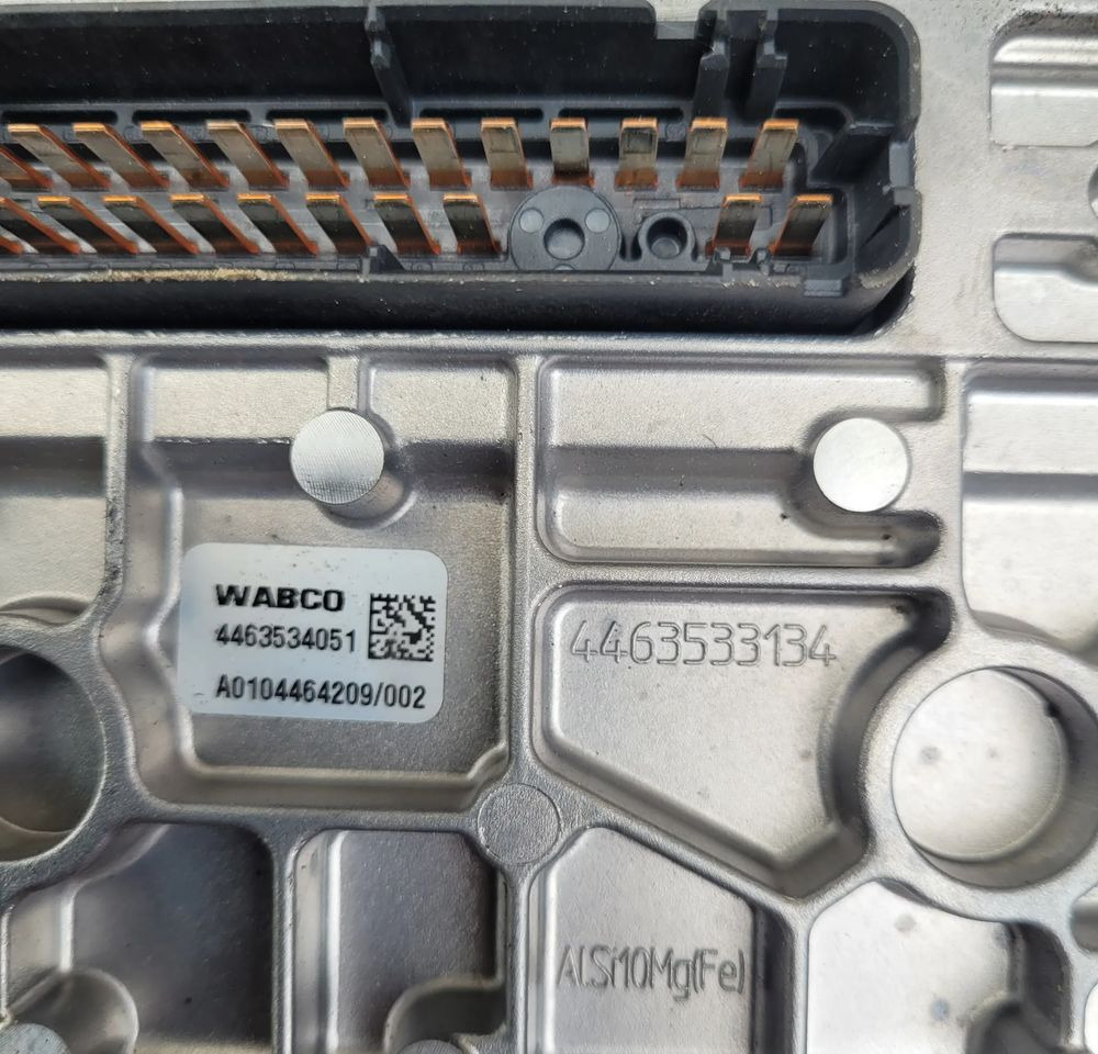 STEROWNIK WYBIERAKA MERCEDES ACTROS MP4 A0104464209/002 - Bloc de gestion pour Camion: photos 2 STEROWNIK WYBIERAKA MERCEDES ACTROS MP4 A0104464209/002 - Bloc de gestion pour Camion: photos 2