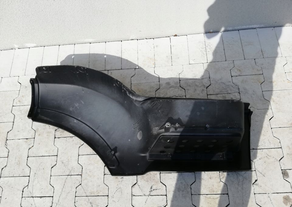 STOPNICA WŁAZ IVECO TRAKKER STRALIS LH. ORYGINAŁ - Marchepied pour Camion: photos 2 STOPNICA WŁAZ IVECO TRAKKER STRALIS LH. ORYGINAŁ - Marchepied pour Camion: photos 2