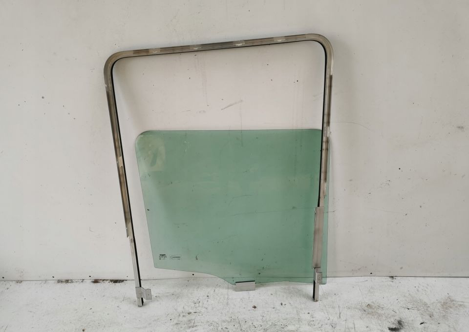 SZYBA RAMKA SCANIA R 1306260 - Portière et pièces pour Camion: photos 1 SZYBA RAMKA SCANIA R 1306260 - Portière et pièces pour Camion: photos 1