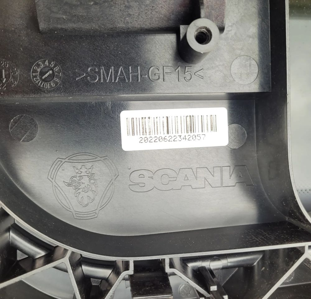 SZYBERDACH SCANIA R S NGT ORYGINAL 2929683 CHWALIM116 - Carrosserie et extérieur pour Camion: photos 4 SZYBERDACH SCANIA R S NGT ORYGINAL 2929683 CHWALIM116 - Carrosserie et extérieur pour Camion: photos 4