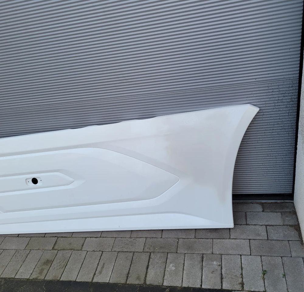 ZABUDOWA MIEDZYOSIOWA SPOJLER DAF XG XG+ 2292740 LH ORYGINAŁ CHWALIM116 - Aérodynamique/ Spoilers pour Camion: photos 2 ZABUDOWA MIEDZYOSIOWA SPOJLER DAF XG XG+ 2292740 LH ORYGINAŁ CHWALIM116 - Aérodynamique/ Spoilers pour Camion: photos 2