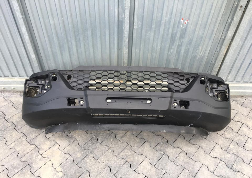 ZDERZAK IVECO DAILY NOWY MODEL WZMOCNIONY - Pare-chocs pour Véhicule utilitaire: photos 1 ZDERZAK IVECO DAILY NOWY MODEL WZMOCNIONY - Pare-chocs pour Véhicule utilitaire: photos 1