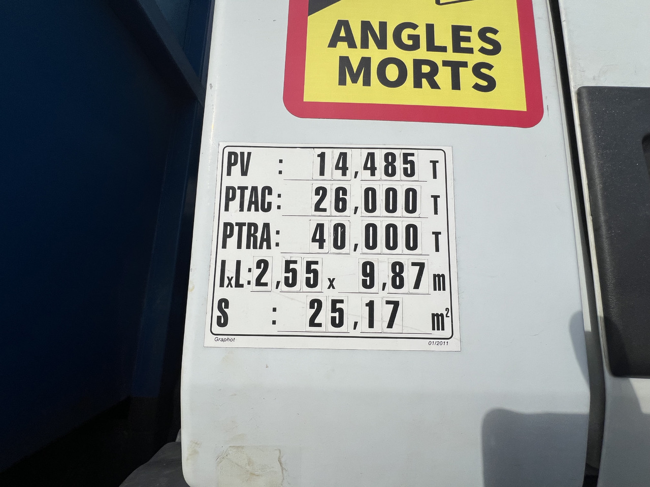 RENAULT plateau grue radio commandée 380 DXI - Camion grue: photos 5 RENAULT plateau grue radio commandée 380 DXI - Camion grue: photos 5