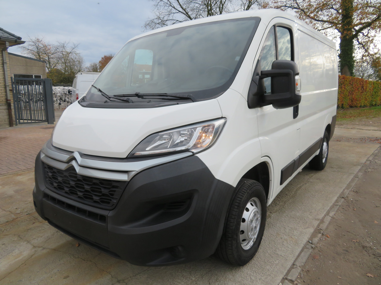 Citroën Jumper 2.2 BlueHDi - L1H1 - Fourgonnette: photos 3 Citroën Jumper 2.2 BlueHDi - L1H1 - Fourgonnette: photos 3