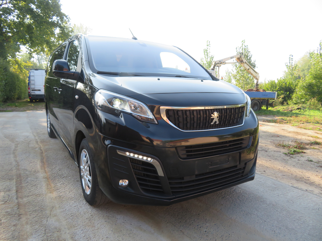 Peugeot Expert 2.0 BlueHDi - L3 - Automaat - Fourgon utilitaire: photos 1 Peugeot Expert 2.0 BlueHDi - L3 - Automaat - Fourgon utilitaire: photos 1