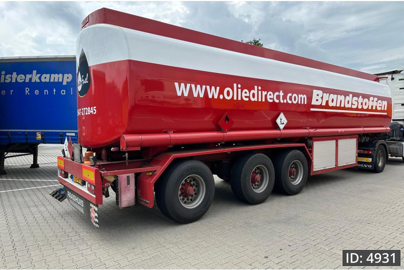 Burg BPO 16-28 / Fuel tanker / 47400L / 5 Comp / ADR, ADR - Semi-remorque citerne: photos 3 Burg BPO 16-28 / Fuel tanker / 47400L / 5 Comp / ADR, ADR - Semi-remorque citerne: photos 3