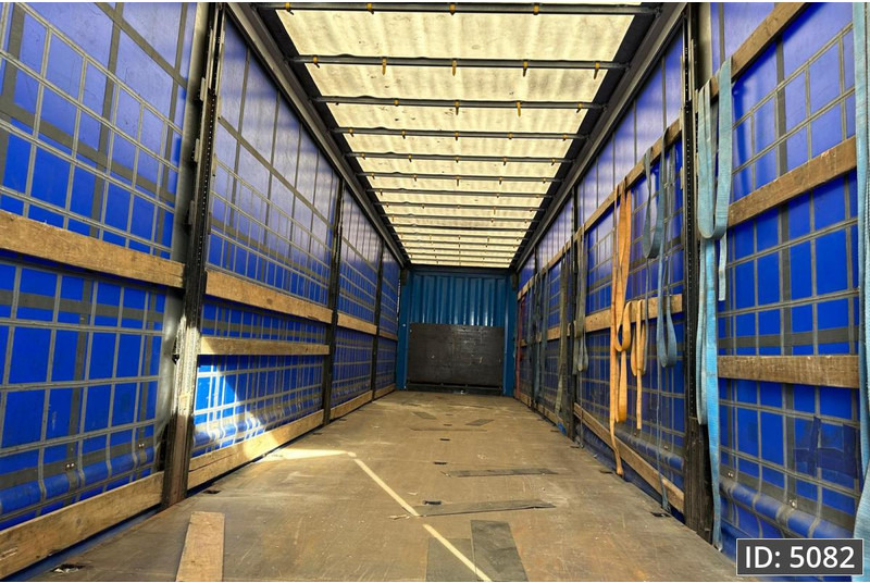 Krone SD / Drum brakes / Huckepack - Semi-remorque rideaux coulissants: photos 3 Krone SD / Drum brakes / Huckepack - Semi-remorque rideaux coulissants: photos 3