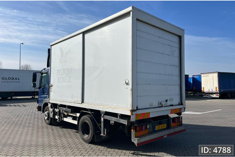 Mercedes-Benz Atego 816 Day Cab, Euro 5, BDF / EPS automatic / standklima / Hydraulic system - Camion porte-conteneur/ Caisse mobile: photos 2 Mercedes-Benz Atego 816 Day Cab, Euro 5, BDF / EPS automatic / standklima / Hydraulic system - Camion porte-conteneur/ Caisse mobile: photos 2