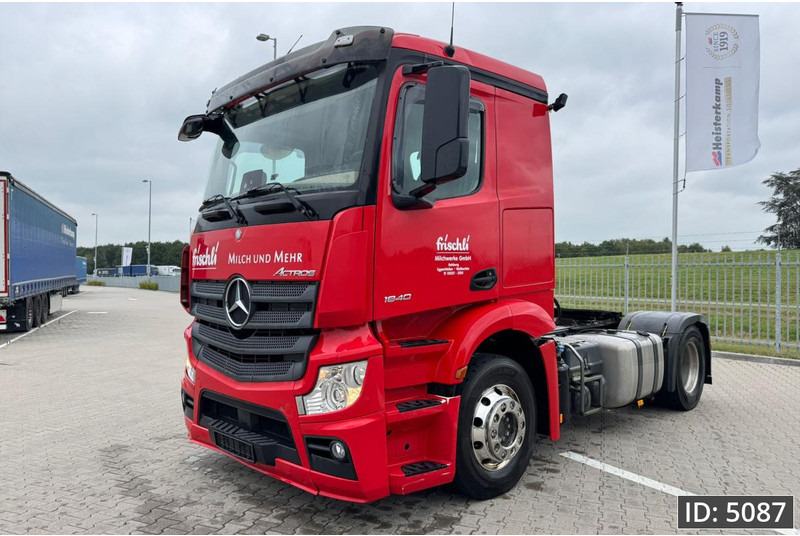 Mercedes-Benz Actros 1840 StreamSpace, Euro 6, / Retarder / Hydraulics / Flat roof, Intarder - Tracteur routier: photos 1 Mercedes-Benz Actros 1840 StreamSpace, Euro 6, / Retarder / Hydraulics / Flat roof, Intarder - Tracteur routier: photos 1
