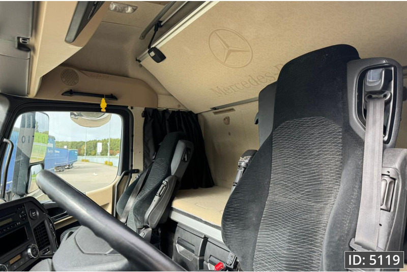 Mercedes-Benz Actros 1845 GigaSpace, Euro 6, / Fridge / 2 Tanks / 3 Pieces - Tracteur routier: photos 5 Mercedes-Benz Actros 1845 GigaSpace, Euro 6, / Fridge / 2 Tanks / 3 Pieces - Tracteur routier: photos 5