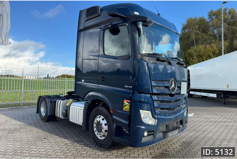 Mercedes-Benz Actros 1848 BigSpace, Euro 6, / Retarder / Standklima / Hydraulics / MP5, Intarder - Tracteur routier: photos 4 Mercedes-Benz Actros 1848 BigSpace, Euro 6, / Retarder / Standklima / Hydraulics / MP5, Intarder - Tracteur routier: photos 4