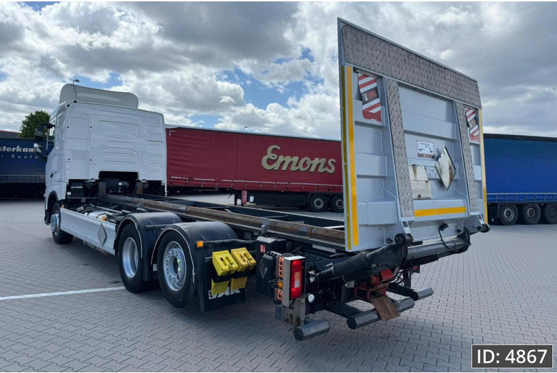 Volvo FH 500 Globetrotter, Euro 6, / 6x2 / Hydraulic body / frame 7.4 m / Tail lift - Camion porte-conteneur/ Caisse mobile: photos 2 Volvo FH 500 Globetrotter, Euro 6, / 6x2 / Hydraulic body / frame 7.4 m / Tail lift - Camion porte-conteneur/ Caisse mobile: photos 2