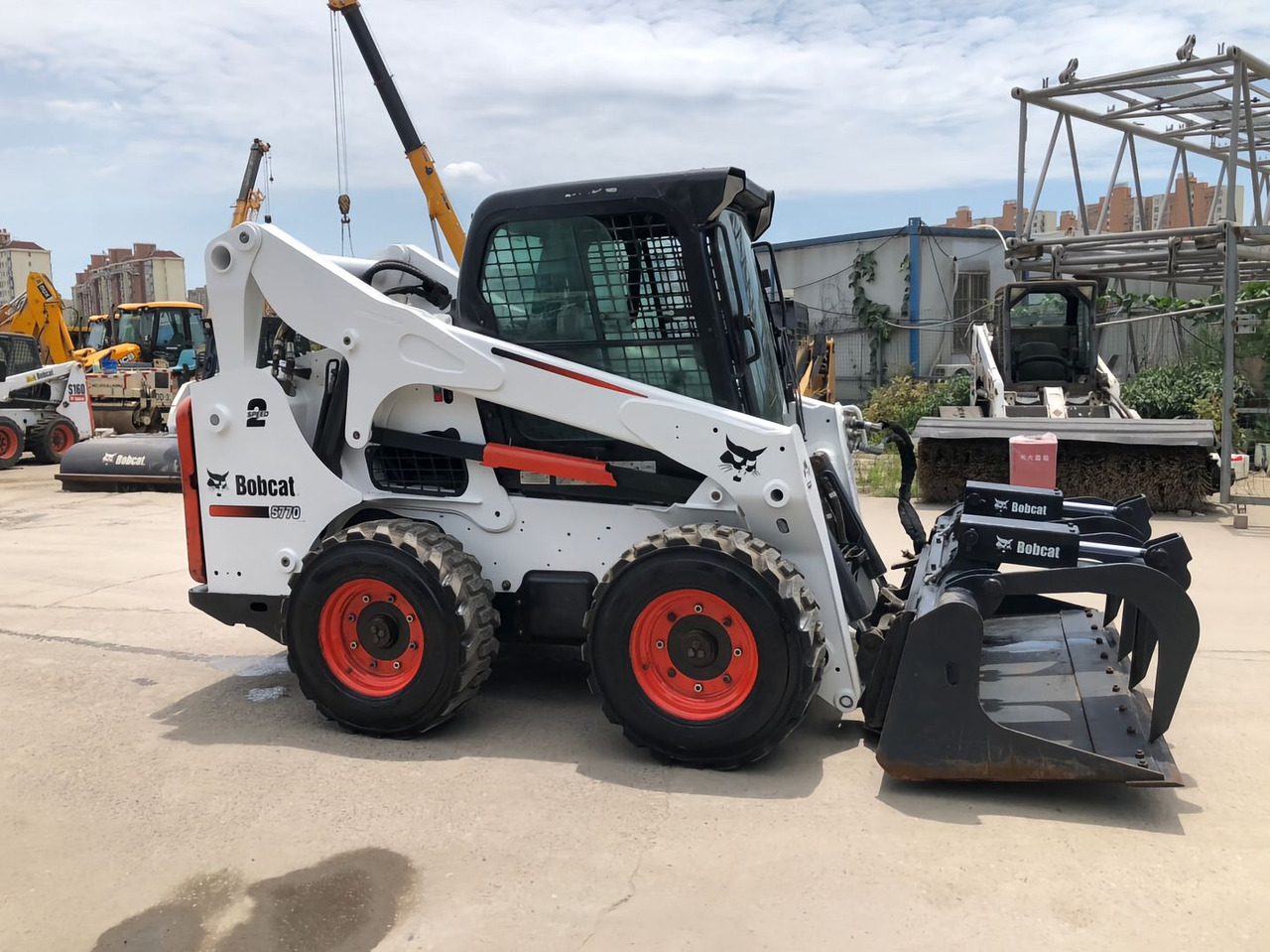 BOBCAT S770 Skid Steer Loader Click for Discount - Mini chargeuse: photos 3 BOBCAT S770 Skid Steer Loader Click for Discount - Mini chargeuse: photos 3