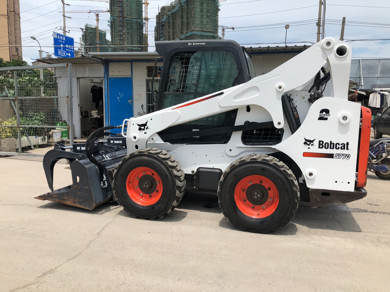 BOBCAT S770 Skid Steer Loader Click for Discount - Mini chargeuse: photos 5 BOBCAT S770 Skid Steer Loader Click for Discount - Mini chargeuse: photos 5