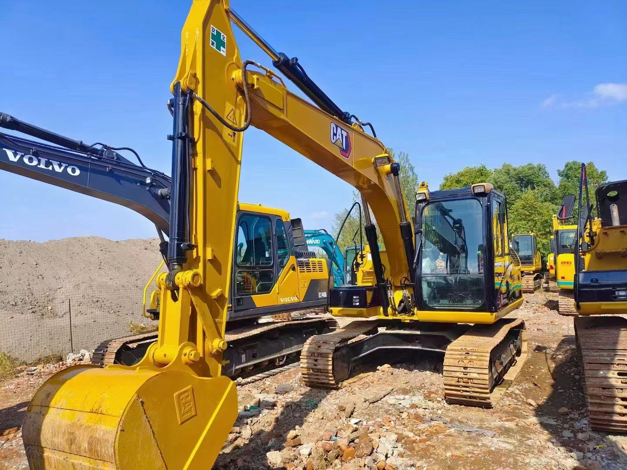 CAT 313D2 Wheel Excavator Click Here for Discount - Pelle sur pneus: photos 1 CAT 313D2 Wheel Excavator Click Here for Discount - Pelle sur pneus: photos 1