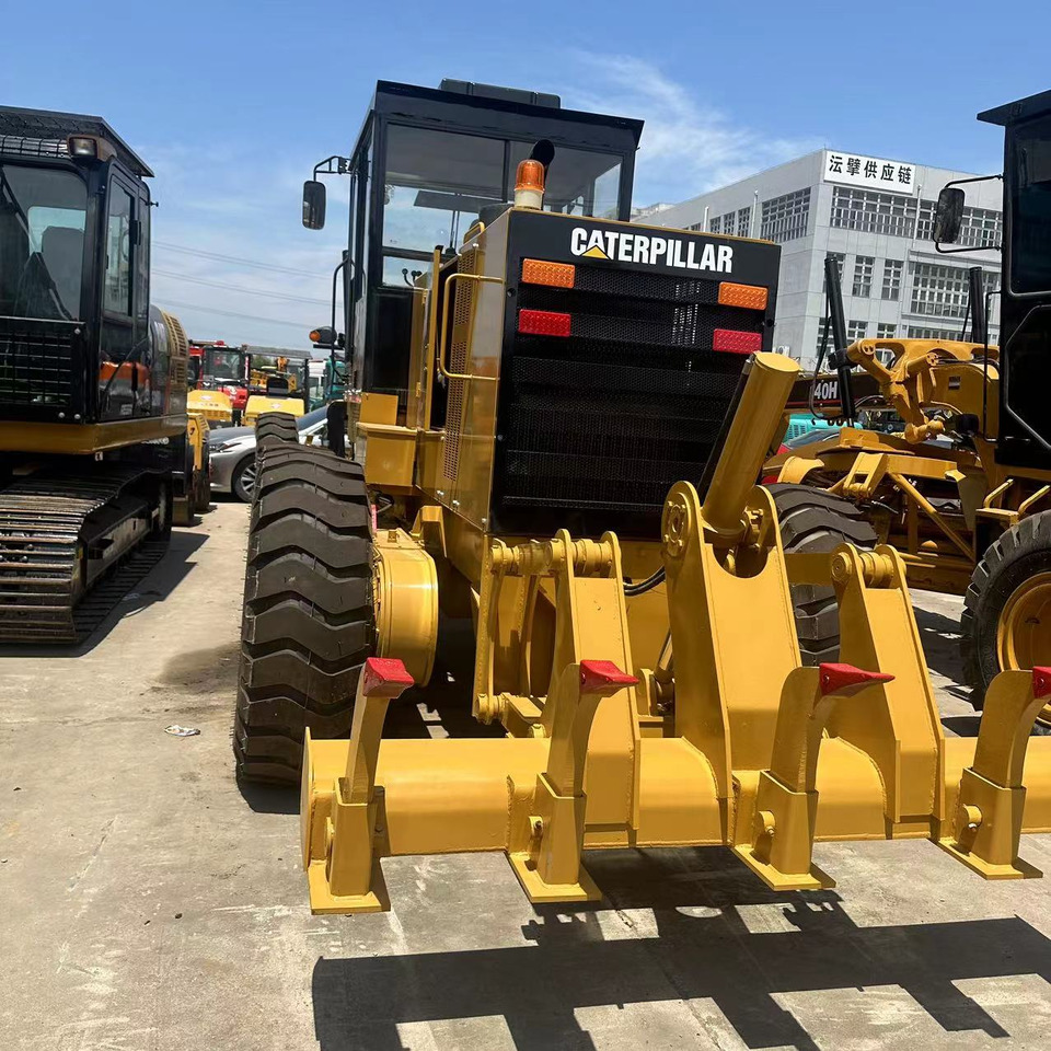 CATERPILLAR Grader 140H Click Here for Discount - Niveleuse: photos 2 CATERPILLAR Grader 140H Click Here for Discount - Niveleuse: photos 2