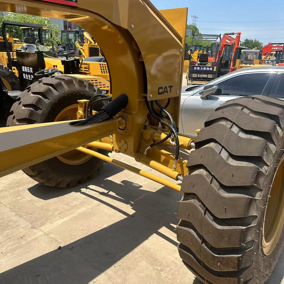 CATERPILLAR Grader 140H Click Here for Discount - Niveleuse: photos 3 CATERPILLAR Grader 140H Click Here for Discount - Niveleuse: photos 3