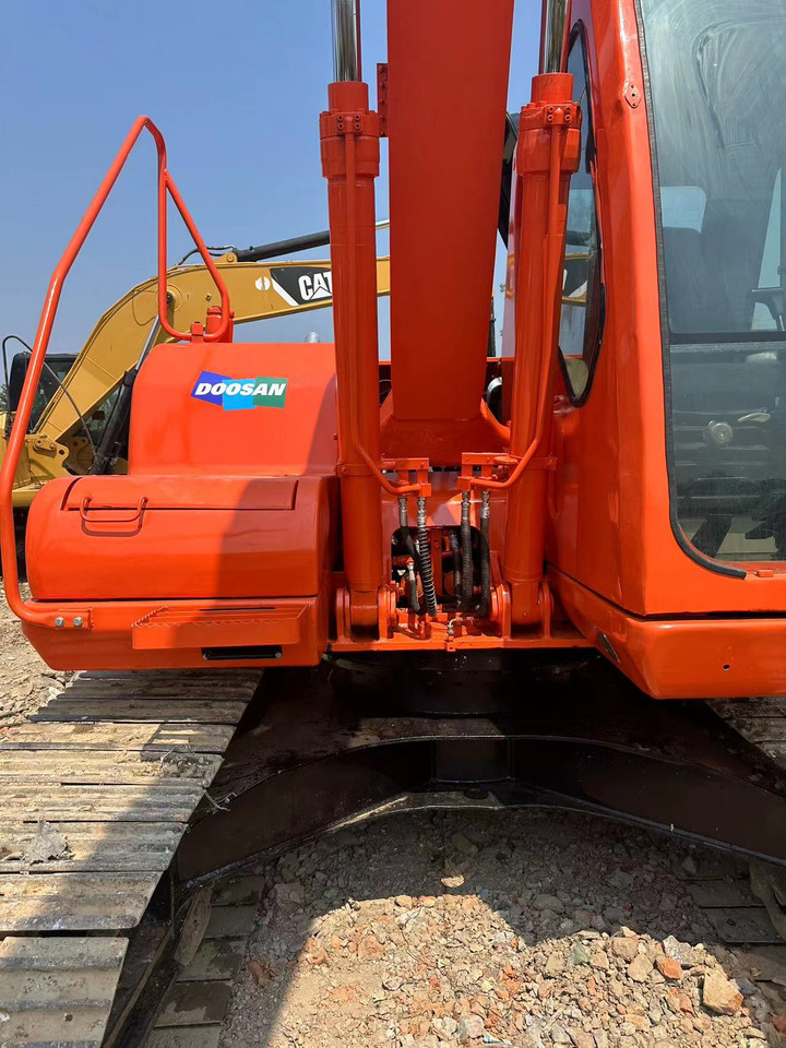 DOOSAN DH150LC-7 Extended arm crawler excavator - Pelle sur chenille: photos 4 DOOSAN DH150LC-7 Extended arm crawler excavator - Pelle sur chenille: photos 4