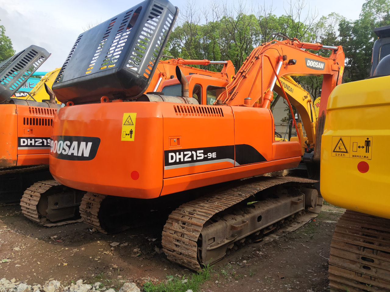 DOOSAN DH215LC-9 - Pelle sur chenille: photos 3 DOOSAN DH215LC-9 - Pelle sur chenille: photos 3
