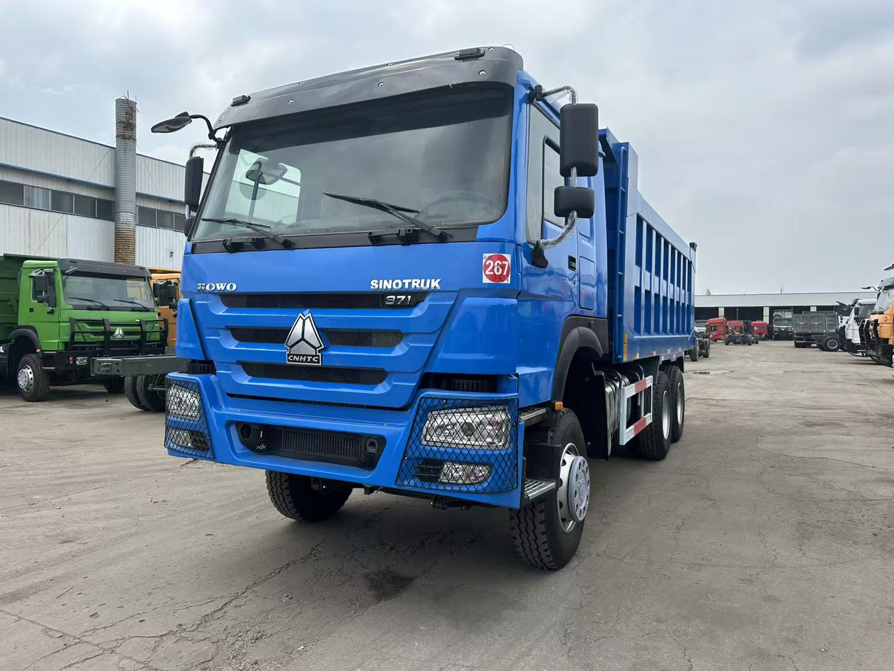 HOWO Haohan 6✖4 Dump Truck Click Here for Discount - Camion fourgon: photos 2 HOWO Haohan 6✖4 Dump Truck Click Here for Discount - Camion fourgon: photos 2