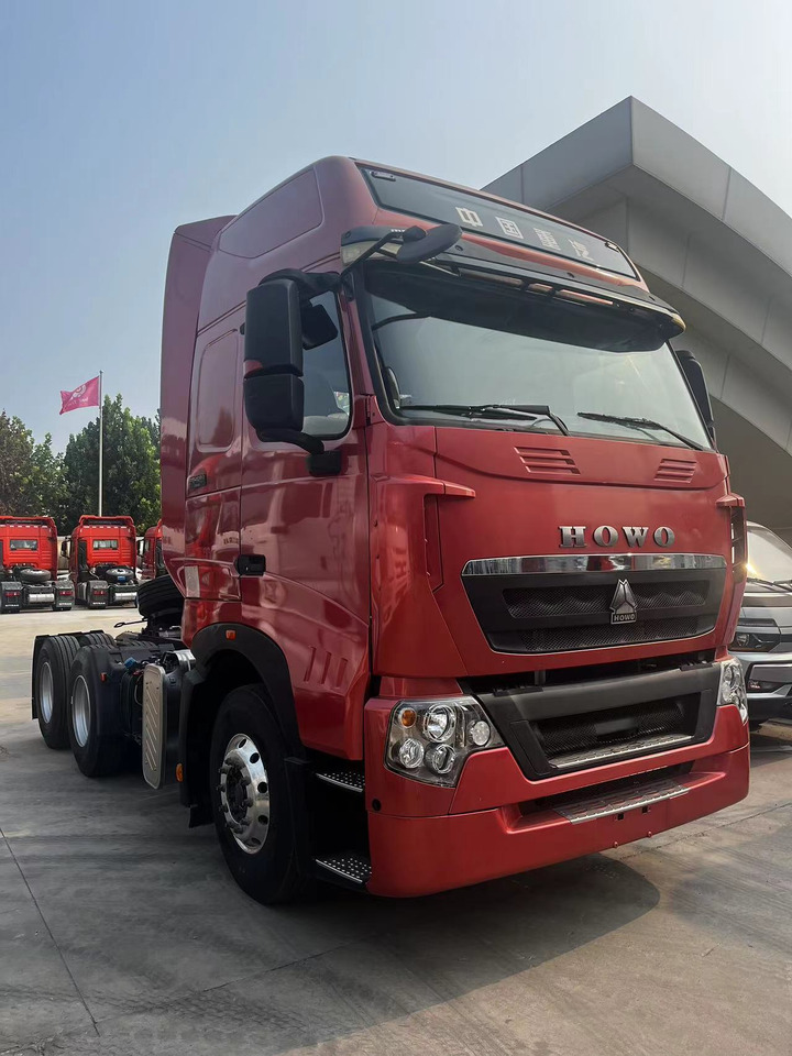 HOWO Truck Unit T7H 6*4 - Camion benne: photos 3 HOWO Truck Unit T7H 6*4 - Camion benne: photos 3