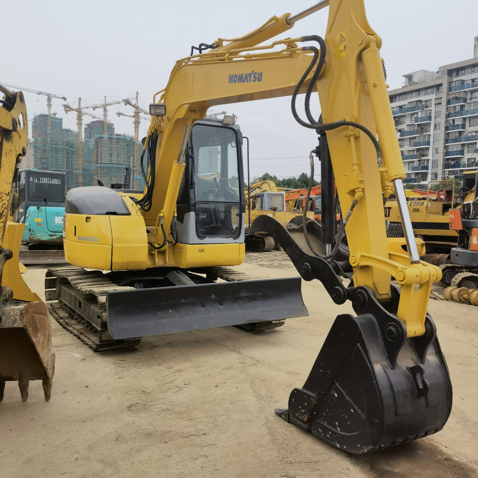 KOMATSU PC78US - Pelle sur chenille: photos 4 KOMATSU PC78US - Pelle sur chenille: photos 4
