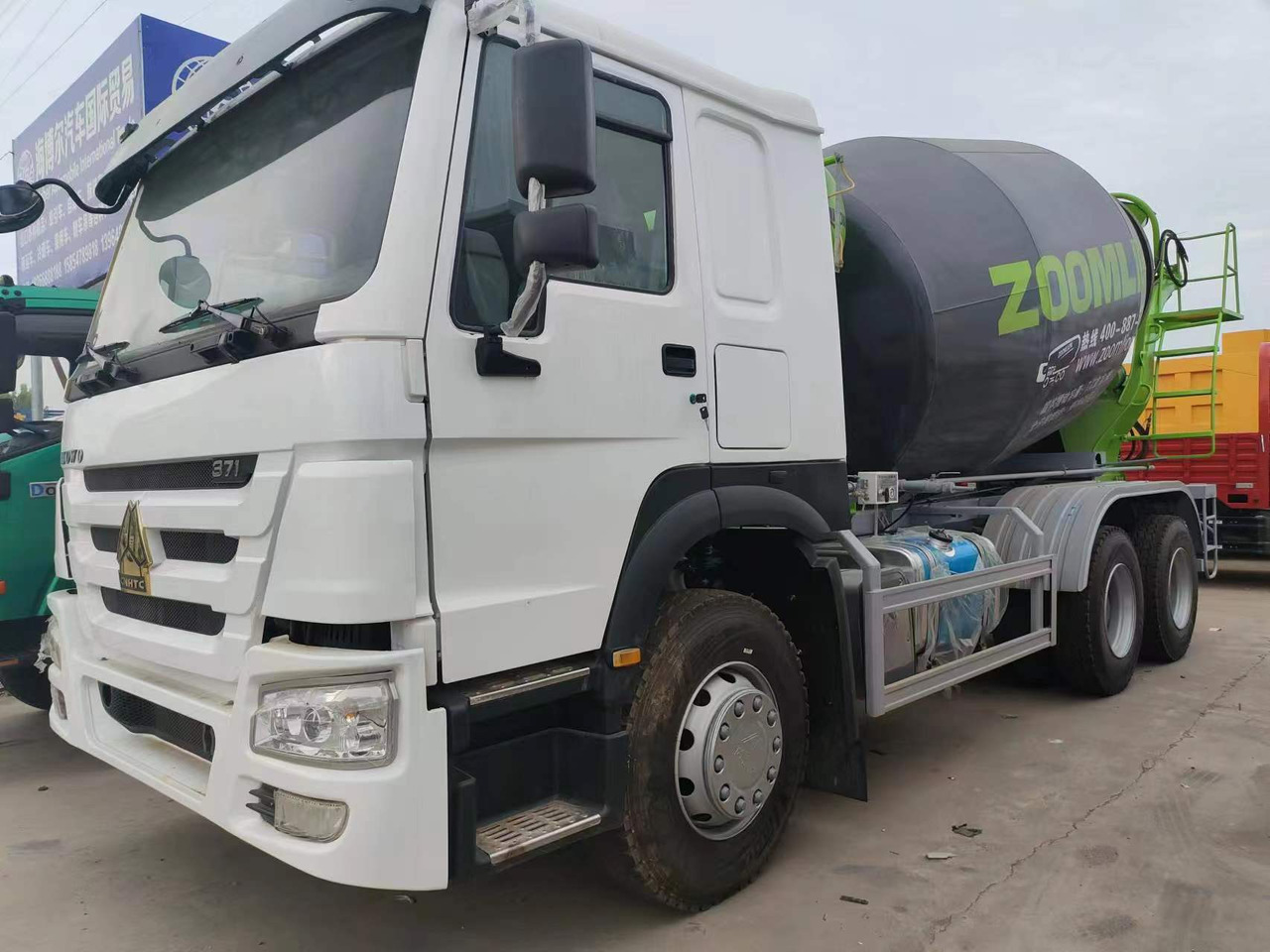 SINOTRUK HOWO 371 CLICK HERE FOR DISCOUNT - Camion malaxeur: photos 2 SINOTRUK HOWO 371 CLICK HERE FOR DISCOUNT - Camion malaxeur: photos 2