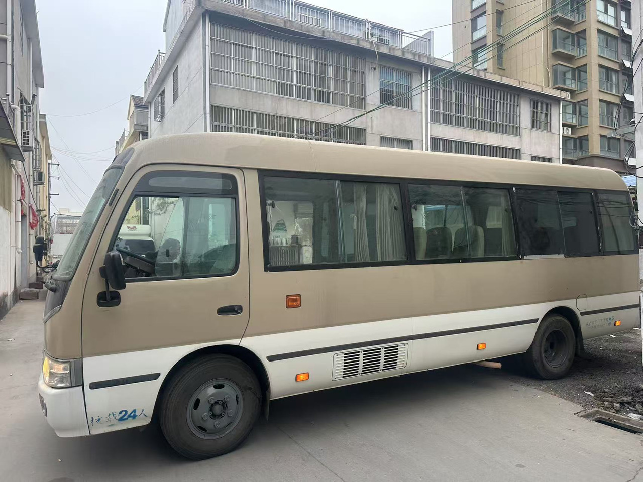 TOYOTA Coaster - Minibus, Transport de personnes: photos 4 TOYOTA Coaster - Minibus, Transport de personnes: photos 4