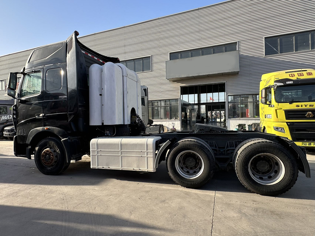 Tracteur routier HOWO A7 6*4 Truck Unit Click Here for Discount: photos 6