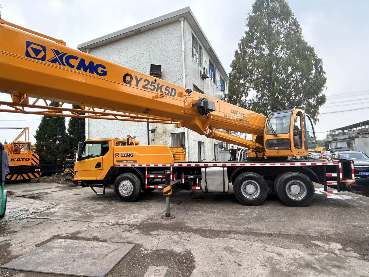 XCMG Crane QY25K - Grue: photos 1 XCMG Crane QY25K - Grue: photos 1