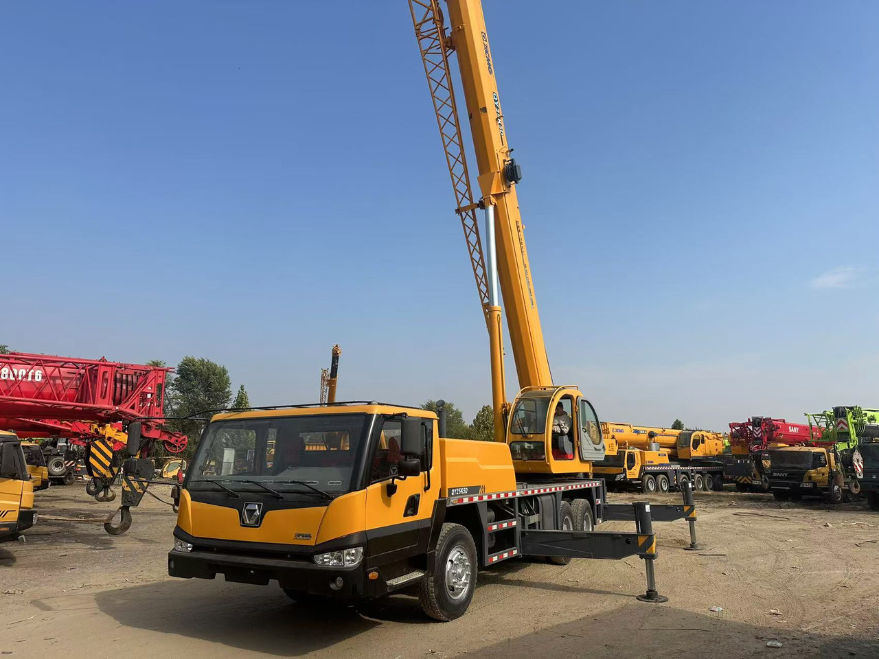 XCMG Crane QY25K5D Good Condition - Grue: photos 1 XCMG Crane QY25K5D Good Condition - Grue: photos 1