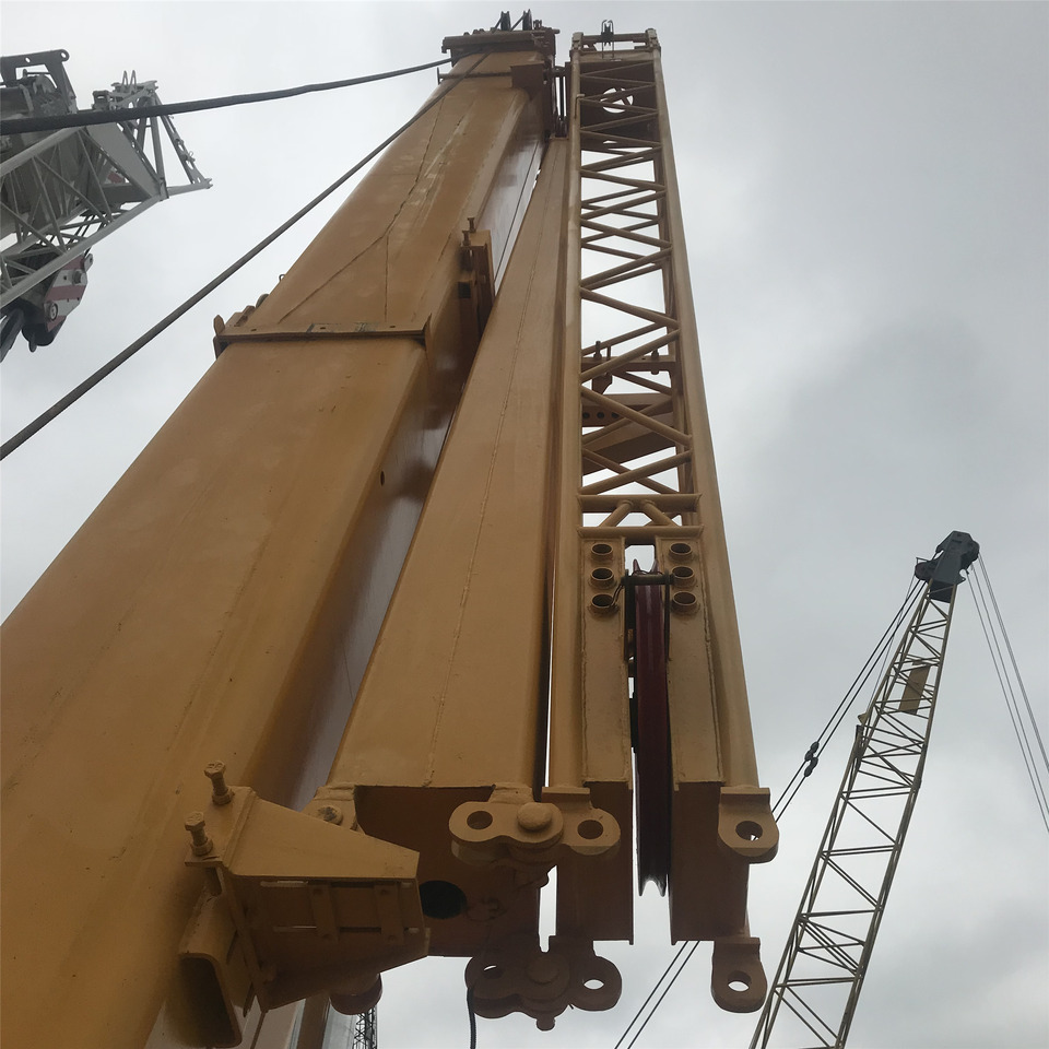 XCMG QY70 Crane - Grue: photos 4 XCMG QY70 Crane - Grue: photos 4