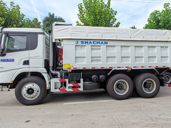SHACMAN Shacman F3000 6x4 Tractor Truck for Sale in Zambia - Camion benne: photos 4 SHACMAN Shacman F3000 6x4 Tractor Truck for Sale in Zambia - Camion benne: photos 4