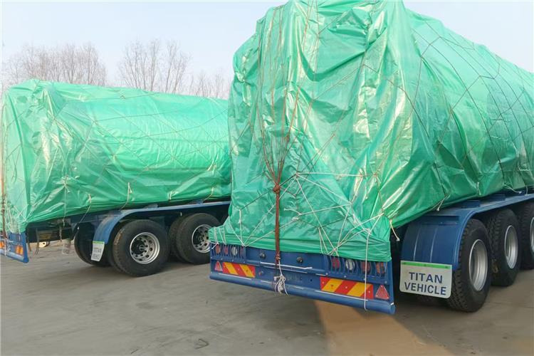 TITAN 3 Axle 40000 Liters Fuel Tanker Trailer for Sale In Nigeria - Semi-remorque citerne: photos 2 TITAN 3 Axle 40000 Liters Fuel Tanker Trailer for Sale In Nigeria - Semi-remorque citerne: photos 2