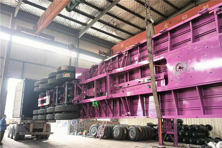 TITAN 4 Axle 40ft Flatbed Semi Trailer for Sale In Guam - Semi-remorque plateau: photos 4 TITAN 4 Axle 40ft Flatbed Semi Trailer for Sale In Guam - Semi-remorque plateau: photos 4