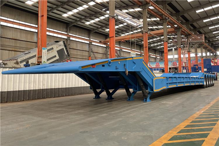 TITAN 4 Axle Folding Gooseneck Trailer for Sale In Zambia - Semi-remorque surbaissé: photos 1 TITAN 4 Axle Folding Gooseneck Trailer for Sale In Zambia - Semi-remorque surbaissé: photos 1