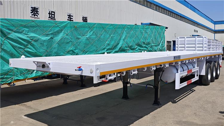 TITAN 40ft Tri Axle Flatbed Semi Trailer for Sale Price In Nigeria Lagos - Semi-remorque porte-conteneur/ Caisse mobile: photos 2 TITAN 40ft Tri Axle Flatbed Semi Trailer for Sale Price In Nigeria Lagos - Semi-remorque porte-conteneur/ Caisse mobile: photos 2