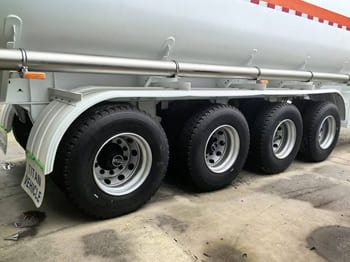 TITAN Diesel Tanker Trailer for Sale in Sierra Leone - Semi-remorque citerne: photos 4 TITAN Diesel Tanker Trailer for Sale in Sierra Leone - Semi-remorque citerne: photos 4