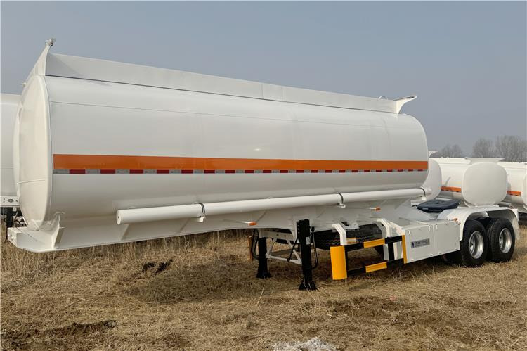 TITAN Superlink Fuel Tanker Trailer for Sale In Anglo - Semi-remorque citerne: photos 3 TITAN Superlink Fuel Tanker Trailer for Sale In Anglo - Semi-remorque citerne: photos 3