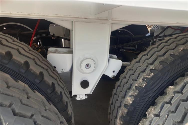 TITAN Superlink Fuel Tanker Trailer for Sale In Anglo - Semi-remorque citerne: photos 5 TITAN Superlink Fuel Tanker Trailer for Sale In Anglo - Semi-remorque citerne: photos 5