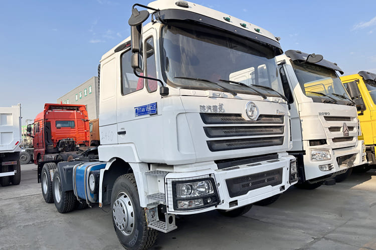 SHACMAN F3000 Shacman Truck Tractor for Sale in Nigeria - Tracteur routier: photos 1 SHACMAN F3000 Shacman Truck Tractor for Sale in Nigeria - Tracteur routier: photos 1